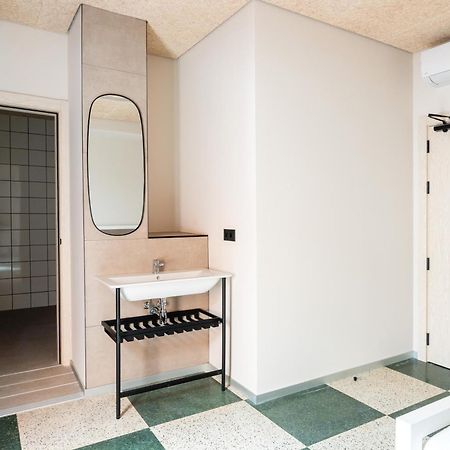 Lamia Bbk Women Hostel-Solo Mujeres 毕尔巴鄂 外观 照片