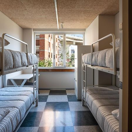 Lamia Bbk Women Hostel-Solo Mujeres 毕尔巴鄂 外观 照片
